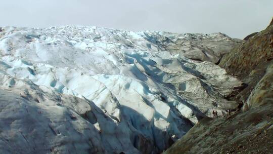阿拉斯加的冰川边缘视频素材模板下载
