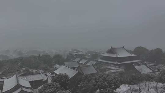 年第一场雪雪中的千年古寺金粟寺