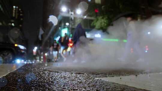 繁华城市雨夜