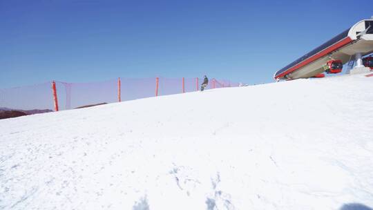 实拍滑雪运动