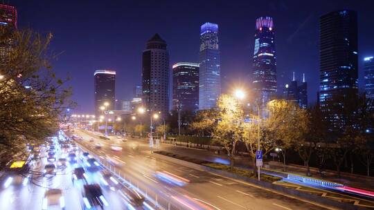 北京国贸商业中心道路夜景