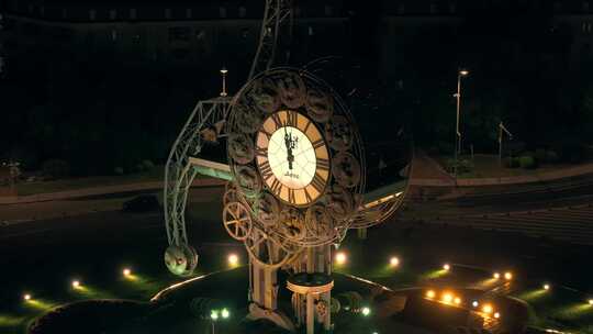 4K天津市津湾广场航拍世纪钟夜景