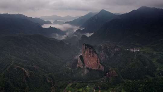 温州永嘉楠溪江石桅岩