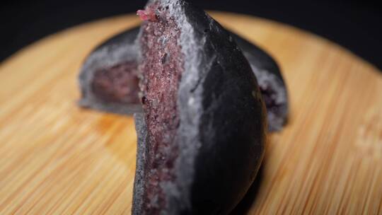 五黑桑葚紫米饼粗粮代餐零食健康饱腹