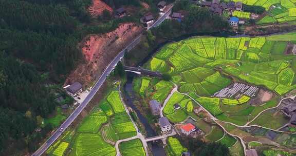 湖南怀化市坪坦侗寨横岭村廻龙桥春天