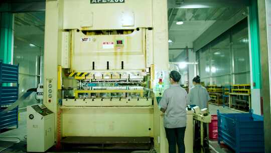 工厂零配件厂磨具厂工业 生产