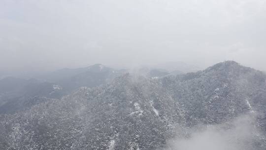 杭州灵隐雪下雪航拍