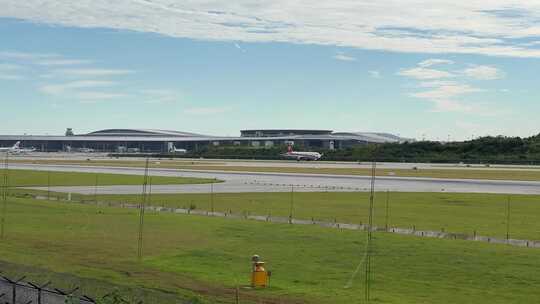 民航飞机机场跑道起飞视频素材模板下载
