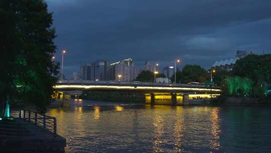 运河夜景