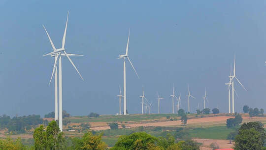 清洁能源绿色能源风能发电风车