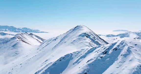 冬季雪山素材合集夹金山航拍
