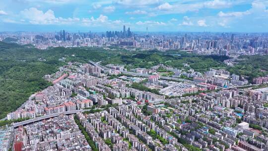 航拍广州大全景延时俯瞰越秀山麓湖公园