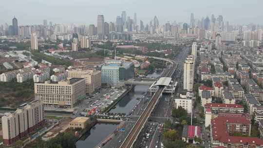 天津城市街道立交高架交通行驶路况