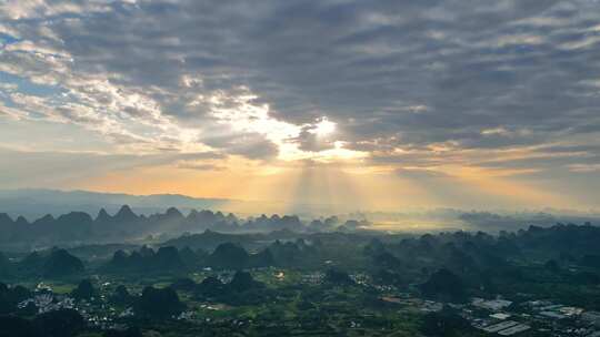 桂林乌龙泉日落夕阳农村大气风光风景