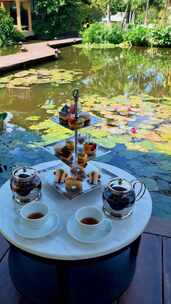泰国热带花园水塘下午茶