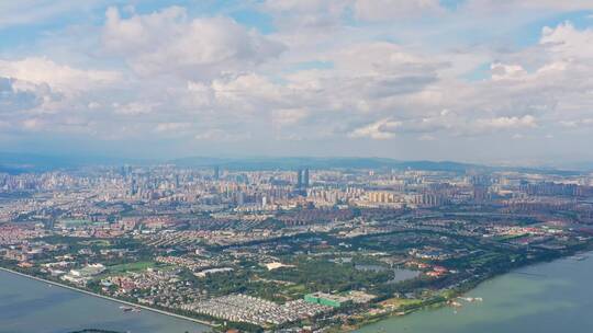 昆明西山公园凌虚阁航拍昆明市城市全景