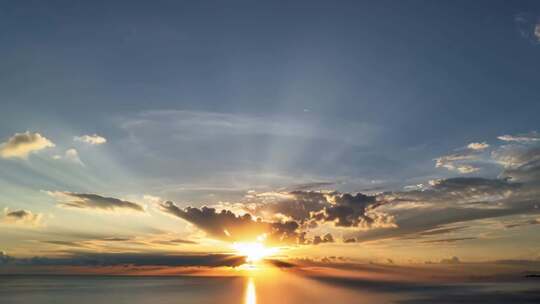 海上日出海天一色壮美山河