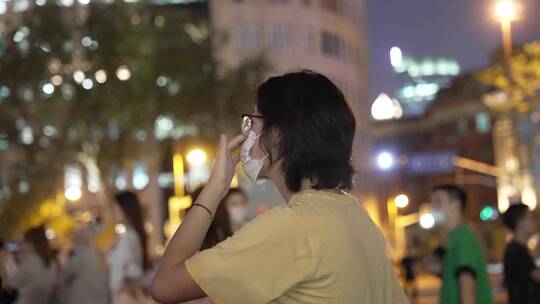 外滩乍浦路桥夜景街景