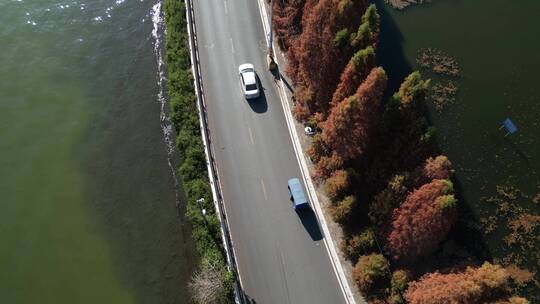 昆明滇池上的道路