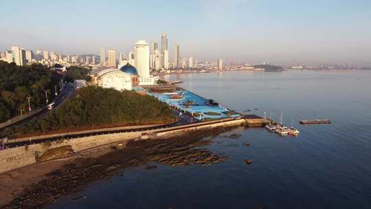 航拍山东烟台海岸线日出沿海风景