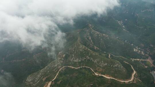 山东济南部山区云海