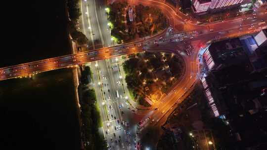 长沙夜景橘子洲大桥湘江中路车流交通航拍立