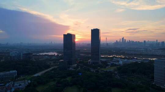 中国广东广州生物岛日落夜景航拍