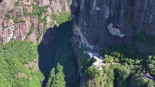 航拍福建漳州平和灵通岩悬空寺青云寺