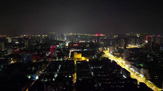 航拍湖北襄阳城市夜景交通