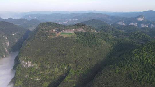 航拍大山峡谷清晨云海