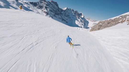 航拍滑雪极限运动刺激场面视频素材模板下载