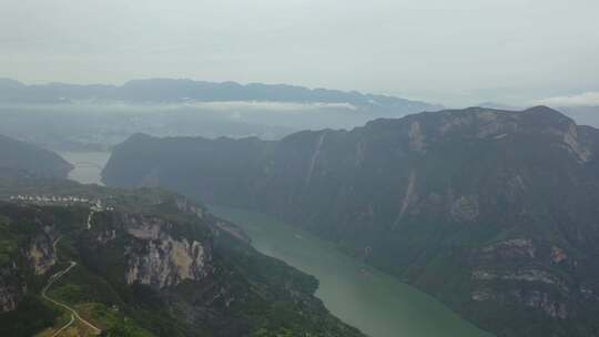 巫山县神女天路航拍视频素材模板下载