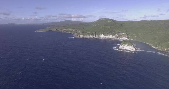 4K美国塞班海岛悬崖大海风光航拍