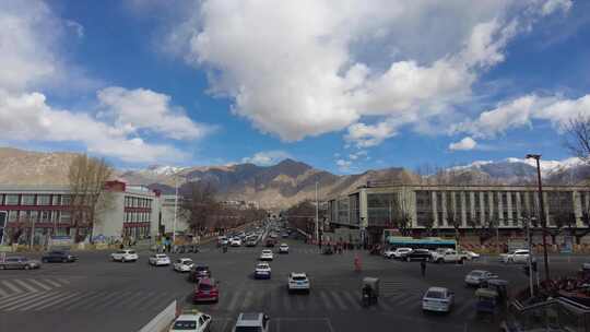 西藏拉萨城市天空大气延时摄影