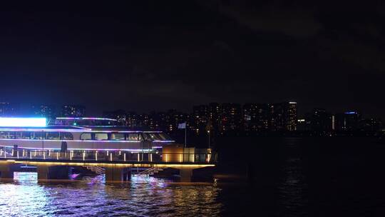 杭州钱塘江夜游滨江码头夜景