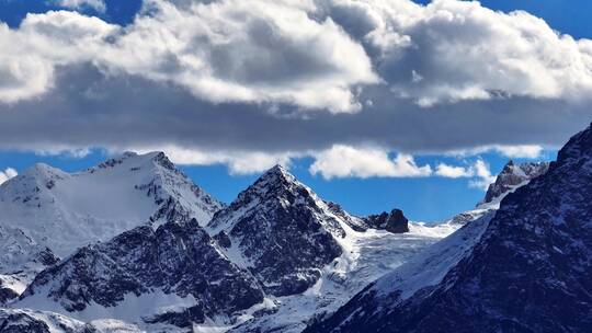 四川西藏雪山长焦纯净航拍