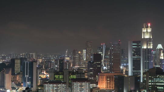 航拍夜晚的城市景观