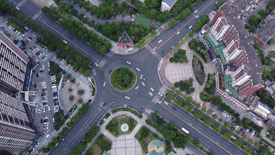 航拍衡阳城市西二环十字路口车流