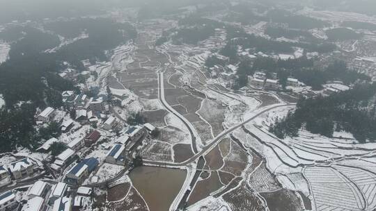 航拍农田农业种植冬天雪景