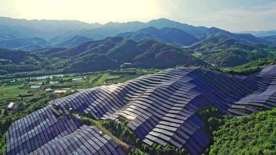 山顶太阳能 光伏基地