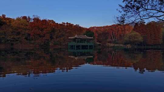 南京中山陵流徽榭秋景