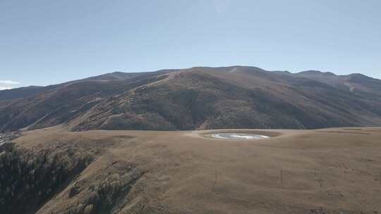 4K航拍川西理塘格聂神山格聂之眼雪山