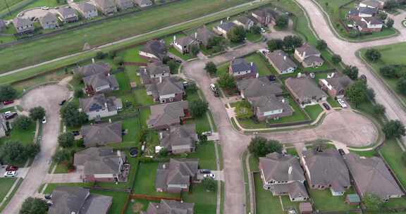 德克萨斯州休斯顿郊外中产阶级郊区的天线