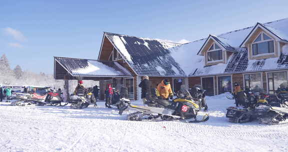 长白山雪岭冬季风光