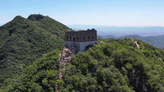 航拍背景万里长城碉堡崇山峻岭