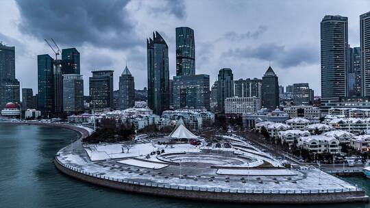 航拍城市雪景