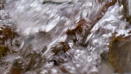 河边流水河流河水小溪山泉泉水水流升格大自