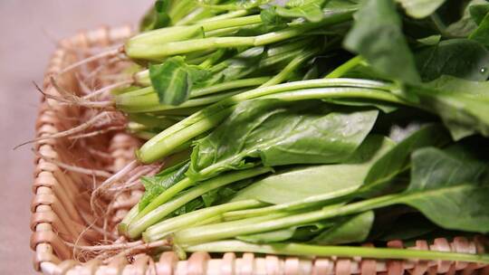 膳食纤维绿色蔬菜菠菜