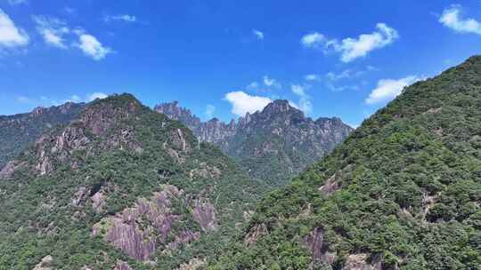 江西上饶三清山景区,水墨丹青山水画