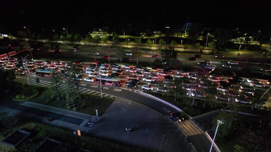 城市夜晚交通动态航拍视频素材模板下载